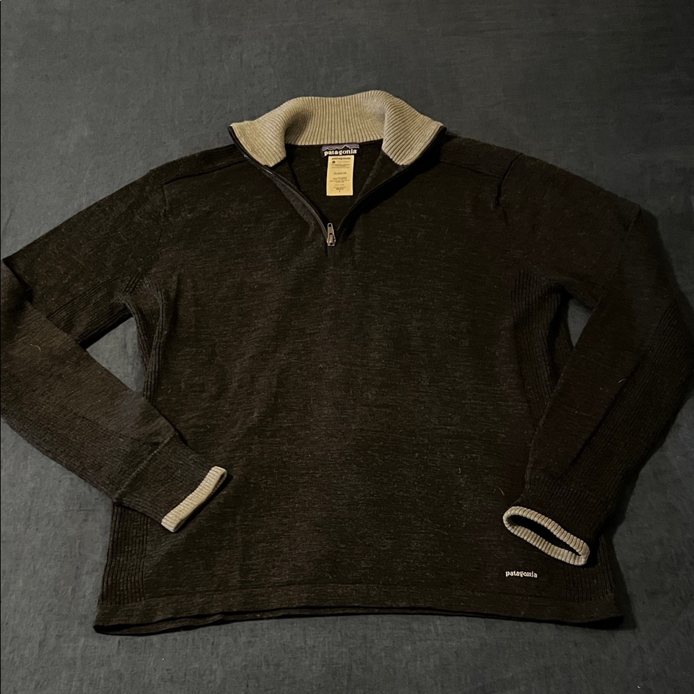 Vintage Patagonia Men's Merino wool quarter-zip Sweater